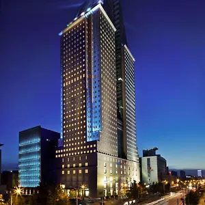裕达国贸酒店 酒店